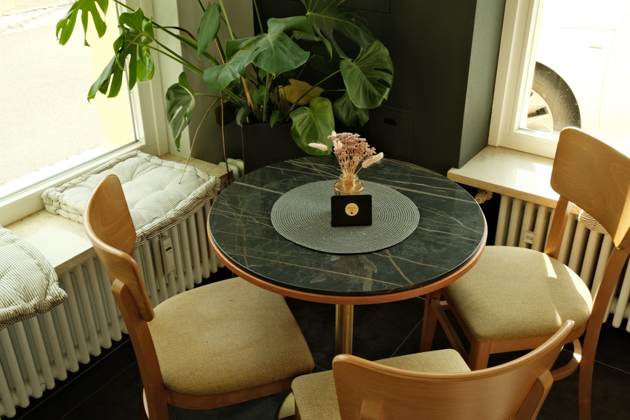 Runder Tisch in der Lola